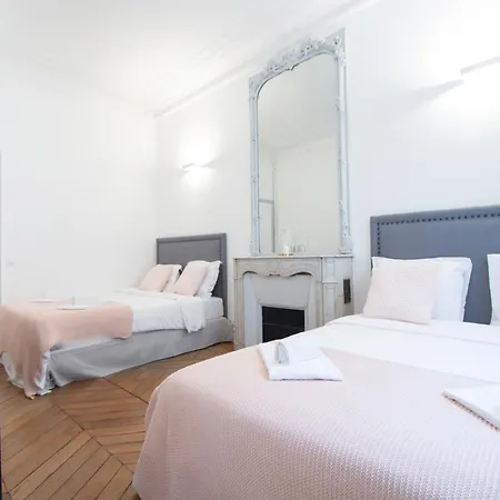 Dreamyflat - Champs Elysees Aparthotel Paris