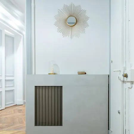Dreamyflat - Champs Elysees Aparthotel Paris